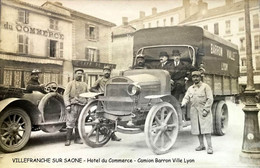 Delcampe - DEPT 69 VILLEFRANCHE/SAONE HOTEL DU COMMERCE CAMION BARRON VIALLE LYON ANIMATION 9X14 REIMPRESSION DE CARTES ANCIENNES - Villefranche-sur-Saone