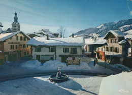 Delcampe - France Megeve Village Enneigé Architecture Fontaine #SCD264 - Megève