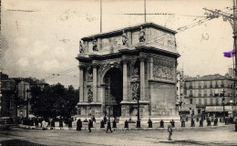 Delcampe - CPA Marseille La Place Jules Guerde Et L'Arc De Triomphe - Triumphbogen