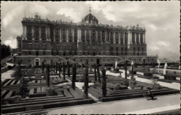 Delcampe - CPA Madrid Spanien, Palacio Real Y Jardines De Gasparini - Madrid