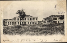 Delcampe - CPA Saigon Cochinchine Vietnam, Casernes De Saigon, Entree - Vietnam