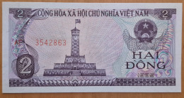 Delcampe - Vietnam 2 Dong 1985. P-91. Boats. UNC - Viêt-Nam