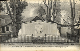 Delcampe - CPA Honfleur Monument Aux Morts De La Grande Guerre Militaria - Honfleur