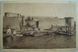 Delcampe - CPA 1910-1920 BREST - Le Château -Vue Prise Du Pont National - TBE - Brest