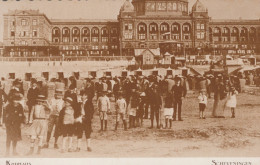 Delcampe - Nederland Scheveningen Kurhaus Hotel Strandleven Badgasten Unposted #SCE779 - Scheveningen