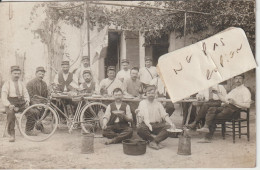 Delcampe - Ecrite De TARASCON - Des Militaires Du 133ème Régiment D'infanterie Qui Posent ( Carte Photo ) Voir Correspondance - Tarascon