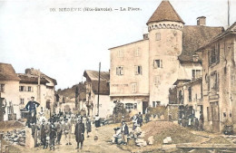 Delcampe - DEPT 74 MÉGÈVE LA PLACE TRÈS  BELLE ANIMATION 9X14 REIMPRESSION DE CARTES ANCIENNES - Bonne
