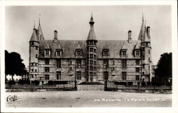 Delcampe - Nevers CPA Le Palais Ducal - Nevers