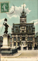 Delcampe - CPA Compiegne Place De L'Hotel De Ville Jeanne D'Arc - Compiegne