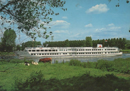 Delcampe - Nederland River Landscape Rivierlandschap Hospitaalschip Rode Kruis J #SCF542 - Autres & Non Classés