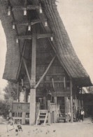 Delcampe - Indonesia Toraja Nederland Utrecht Indonesië Tongkonan Huis Mensen #SCF381 - Indonesien