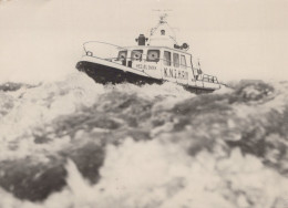 Delcampe - Nederland Urk Flevoland K N Z H R M Motorreddingvlet Hessel Snoek Ruwe #SCF704 - Urk