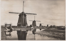 Delcampe - Nederland Alkmaar Windmolens Zes Wielen Langs Vaart Gestempeld #SCF615 - Alkmaar