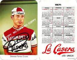 Delcampe - CARTE CYCLISME PEDRO TORRES SIGNEE TEAM LA CASERA - BAHAMONTES 1971 ( COUPE FORMAT 7 X 10,7 ) - Radsport