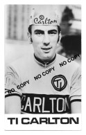 Delcampe - CARTE CYCLISME FLORY ONGENAE TEAM CARLTON 1971 ( FORMAT 8,5 X 14 ) - Radsport