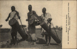 Delcampe - SOUDAN FRANCAIS  Tambours Longs Des Fêtes Samos - Soudan