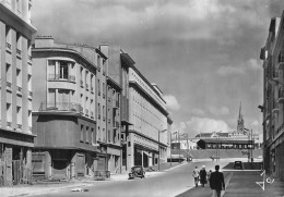 Delcampe - Brest , Finistère * La Rue De Siam Et La Place Du Général Leclerc * Automobile Citroen Traction - Brest