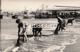 Delcampe - LuMoçamedes - Lavando Redes De Pesca - Angola - Angola