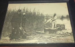 Delcampe - MADAGASCAR*-N°49*- Chasse Au Caiman - Madagascar