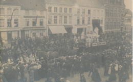 Delcampe - EEKLO     FOTOKAART.  STOET OPTOCHT.  EEKLO - FETES DU COURONNEMENT DE N.D. AUX EPINES - FOTOKAART 2 SCANS - Eeklo