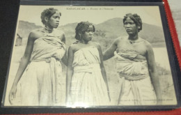 Delcampe - MADAGASCAR -  Femme De L Itomanpv - Madagascar