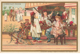 Delcampe - CHROMO #MK40690 LABBEY ET CIE MANUFACTURIERS TISSUS DE SOIE DEUX FEMMES EN ALGERIE - Autres & Non Classés