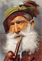 Delcampe - Ethnic German Man Traditional Hat Bergbauer Smoking Pipe Postcard B817 - Sonstige & Ohne Zuordnung
