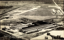 Delcampe - CPA Dearborn Michigan, Engineering Laboratory, Airport, Ford Motor Company, Fliegeraufnahme - Sonstige & Ohne Zuordnung