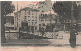 Delcampe - 66 - PERPIGNAN - Pont Central  Sur La Basse- N°15  Ed Labouche     CPA - Perpignan
