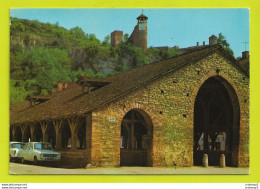 Delcampe - 38 CREMIEU N°22539 Cité Médiévale Les Halles Et Le Clocher VOIR ZOOM Renault R6 Simca Aronde P60 VOIR DOS En 1974 - Crémieu