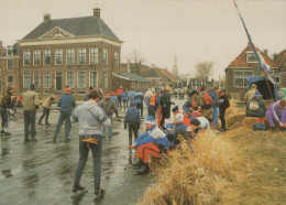 Delcampe - Nederland Hindeloopen Elfstedentocht Schaatsers 1985 Afgestempeld #SCH029 - Hindeloopen