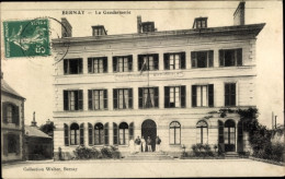 Delcampe - CPA Bernay Eure, La Gendarmerie - Autres & Non Classés