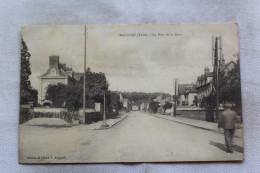 Delcampe - Cpa 1930, Brionne, La Rue De La Gare, Eure 27 - Autres & Non Classés