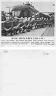 Delcampe - CARTE CYCLISME GRAND FORMAT TEAM OVIS 1971 ( FORMAT 13 X 15,5 ) - Radsport