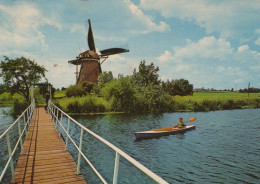 Delcampe - Nederland Kinderdijk Landschap Molens Kano Rivier Verzonden #SCH930 - Kinderdijk