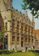 Delcampe - Nederland Veere Stadhuis Gotische Architectuur Klederdracht Oblitereerd #SCK669 - Veere
