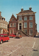 Delcampe - Nederland Workum Stadhuis Architectuur Klassieke Auto S Verstuurd #SCK654 - Workum