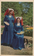 Delcampe - Nederland Lisse Vrouwen In Klederdracht Keukenhof Tulpen Gepost #SCK599 - Lisse