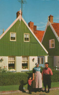 Delcampe - Nederland Urk Oudestraat Klederdracht Traditionele Huizen 1975 Verzonden #SCK580 - Urk