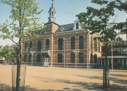 Delcampe - Nederland Deurne Noord Brabant Gemeentehuis Architectuur Stadsplein #SCK416 - Deurne