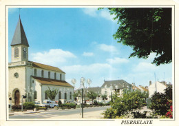 Delcampe - CPSM Pierrelaye-Eglise St-Jean Baptiste Et La Place-Timbre        L4807 - Pierrelaye