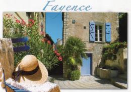 Delcampe - CPM - D - VAR - FAYENCE - LE VILLAGE - Fayence