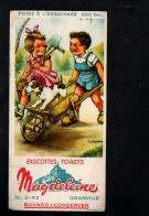 Delcampe - BUVARD BISCOTTES MAGDELEINE - ENFANTS JARDINIERS - Biscotti