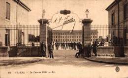 Delcampe - M1708 - NEVERS - D58 - La Caserne Pitié - Nevers
