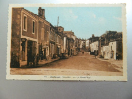 Delcampe - MONTAIGU                               LA GRAND'RUE - Maillezais