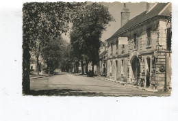 Delcampe - CPSM PF - Neuillé-Pont-Pierre  Hôtel Ste-Barbe Et La Route Du Mans - Dos Vierge - - Neuillé-Pont-Pierre