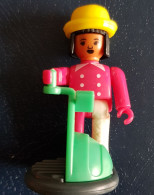 Delcampe - Ferraerospace 1998 - Reisende Mit Gipsbein Und Personal Trolly + BPZ - Maxi (Kinder-)
