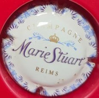 Delcampe - CAPSULE DE CHAMPAGNE MARIE STUART N° 11a - Marie Stuart