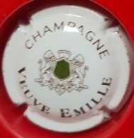 Delcampe - CAPSULE DE CHAMPAGNE VEUVE EMILLE N° 17 - Altri & Non Classificati