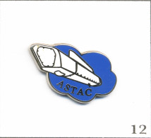 Delcampe - Pin's Institution - Armée / ASTAC (Analyseur Signaux Tactiques) Sur Mirage Et Phantom. Est. Sofrec. EGF. T1100Q-12 - Militaria